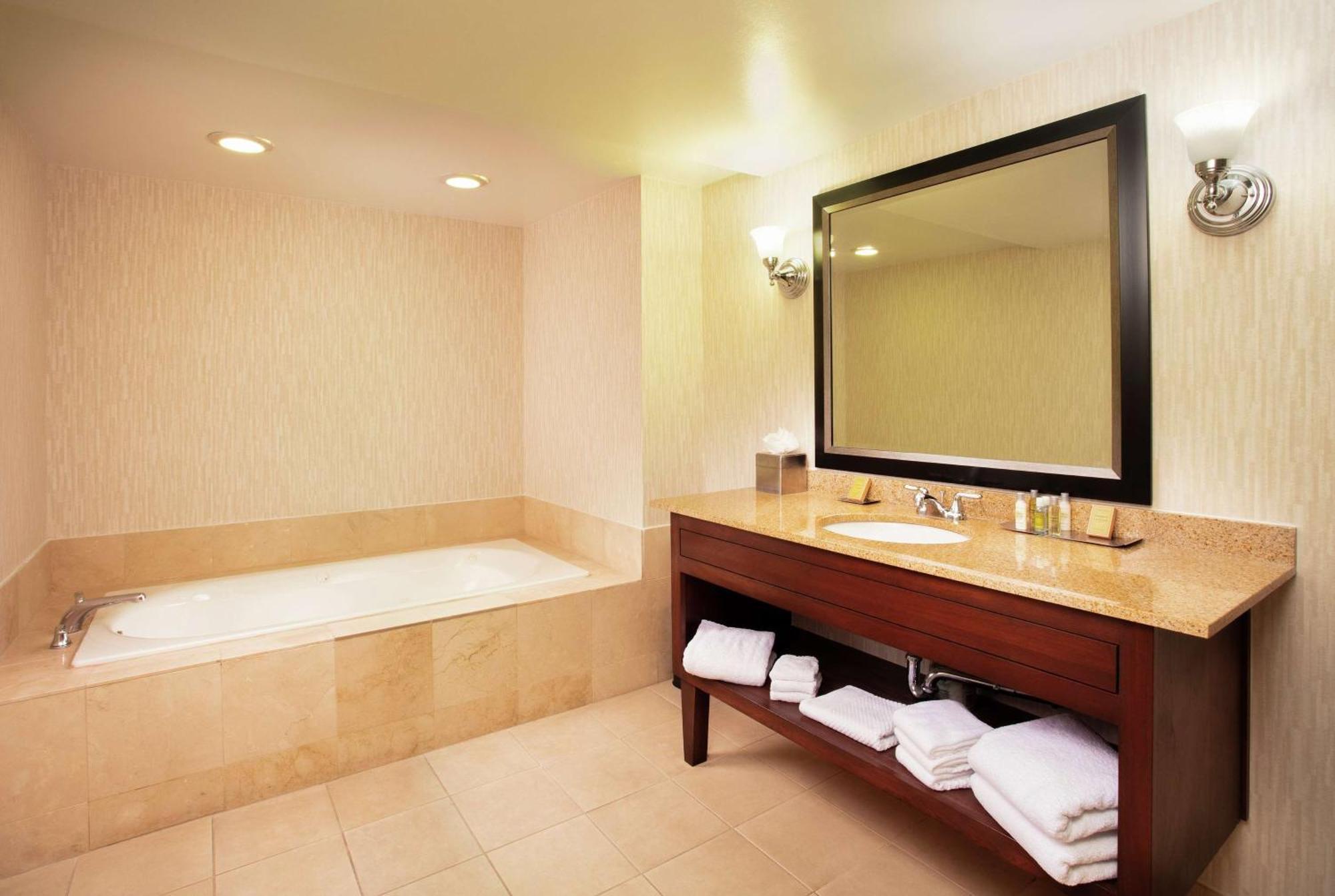 Doubletree By Hilton Hotel Columbia Eksteriør bilde